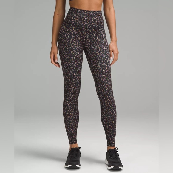 Lululemon Wunder Train High Rise Tight - Picture 3 of 9